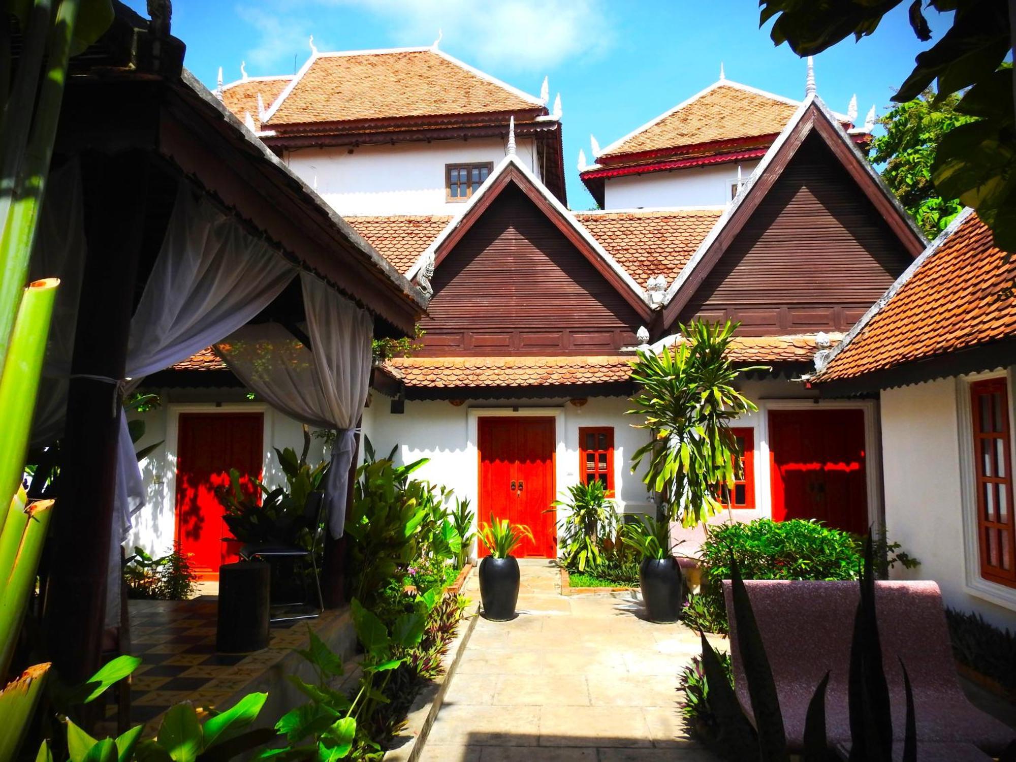 Hotel Wat Damnak 3*